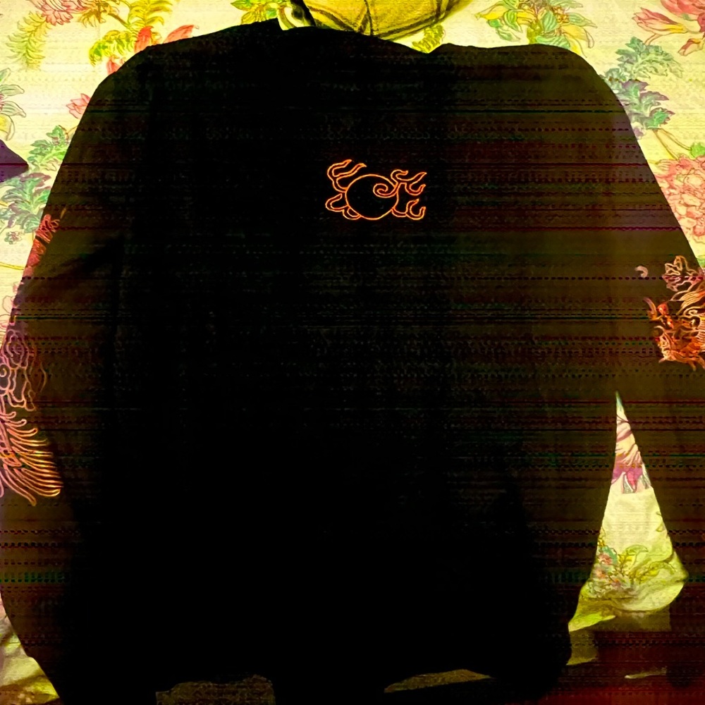 Black and Red Graphic Men's Sweater